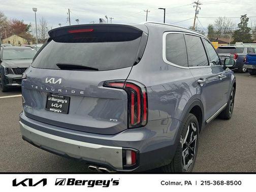 Everlasting Silver 2024 Kia Telluride EX