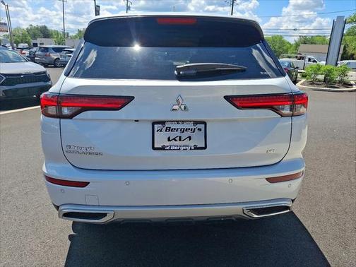 2022 Mitsubishi Outlander SE 2.5 S-AWC
