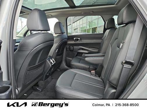 2025 Kia Sorento EX