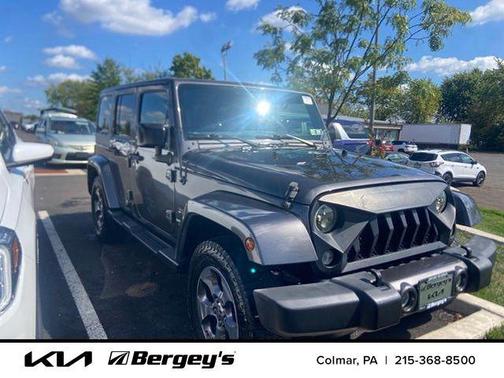 2016 Jeep Wrangler Unlimited Sahara