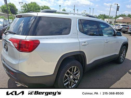 2017 GMC Acadia SLT-1