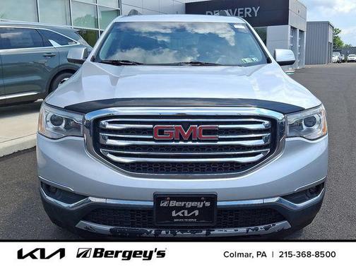 2017 GMC Acadia SLT-1