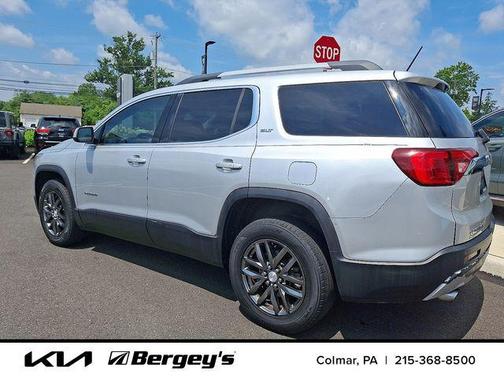 2017 GMC Acadia SLT-1