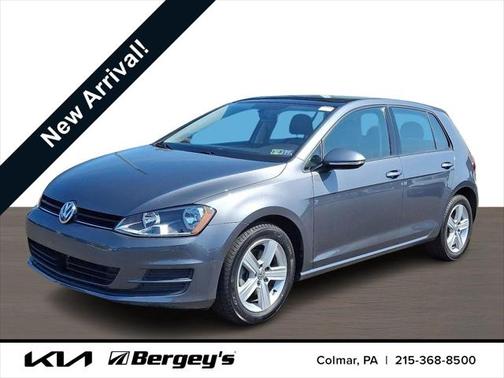 2017 Volkswagen Golf TSI S 4-Door