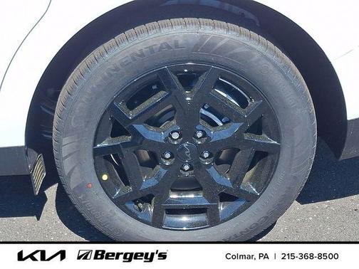 Snow White Pearl 2026 Kia Carnival Hybrid SX