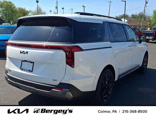 Snow White Pearl 2026 Kia Carnival Hybrid SX