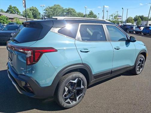 2025 Kia Seltos S