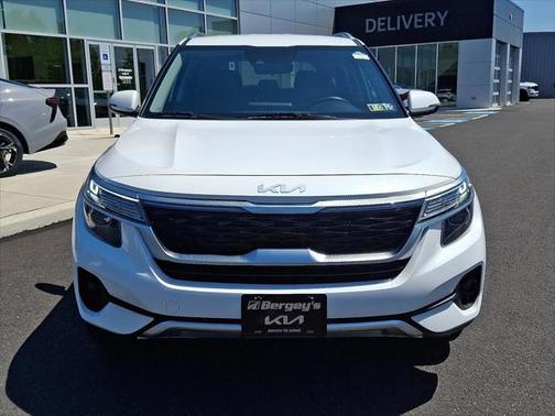 2022 Kia Seltos S