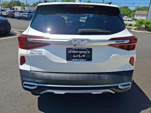 2022 Kia Seltos S