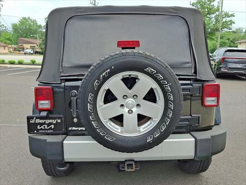 2010 Jeep Wrangler Sahara