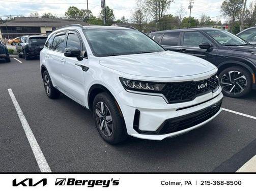 Glacial White Pearl 2023 Kia Sorento S