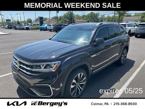 Deep Black 2023 Volkswagen Atlas 3.6L SEL Premium