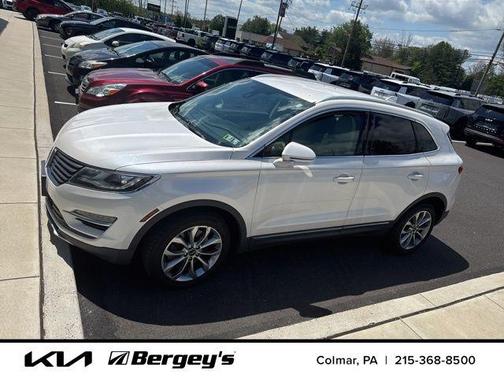 White Platinum Clearcoat Metallic 2018 Lincoln MKC Select