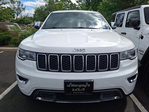 2017 Jeep Grand Cherokee Limited X