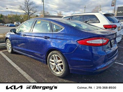 2016 Ford Fusion SE