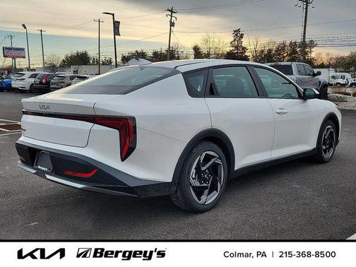 2025 Kia K4 EX