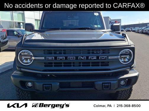 CARBONIZED GRAY METALLIC 2023 Ford Bronco Black Diamond