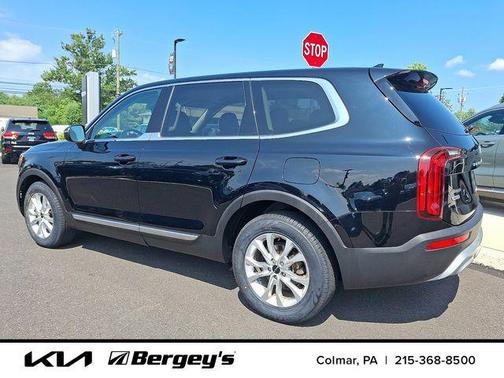 2022 Kia Telluride LX