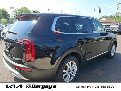 2022 Kia Telluride LX