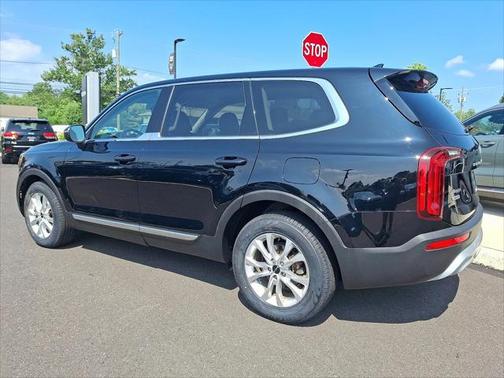 2022 Kia Telluride LX
