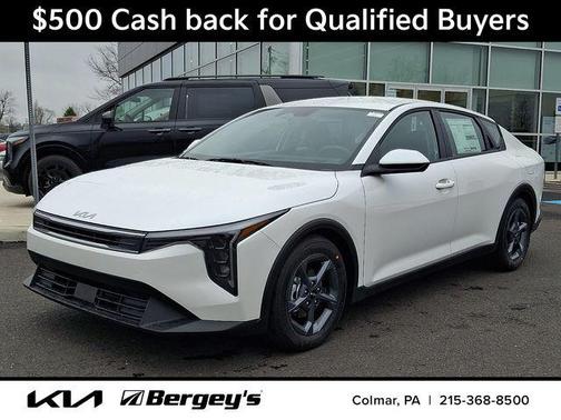 Snow White Pearl 2026 Kia K4 LXS