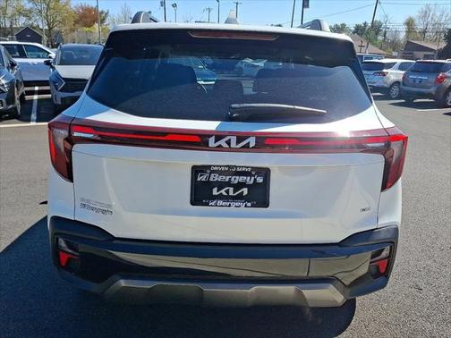 2024 Kia Seltos X-Line