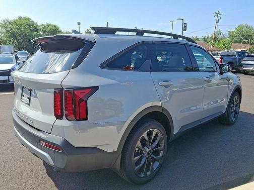 2022 Kia Sorento EX