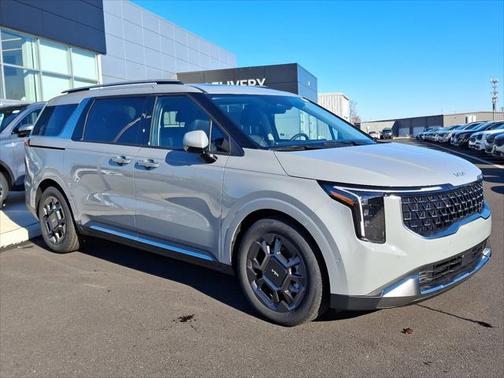 2025 Kia Carnival SX
