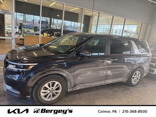 2023 Kia Carnival LX