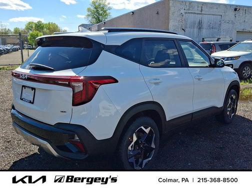 Snow White Pearl 2026 Kia Seltos S