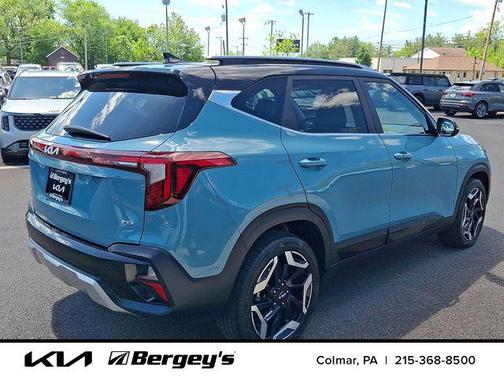 Pluton Blue/Black Roof 2024 Kia Seltos SX Turbo