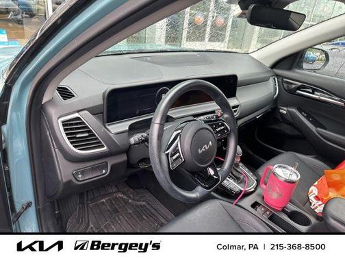 Pluton Blue/Black Roof 2024 Kia Seltos SX Turbo