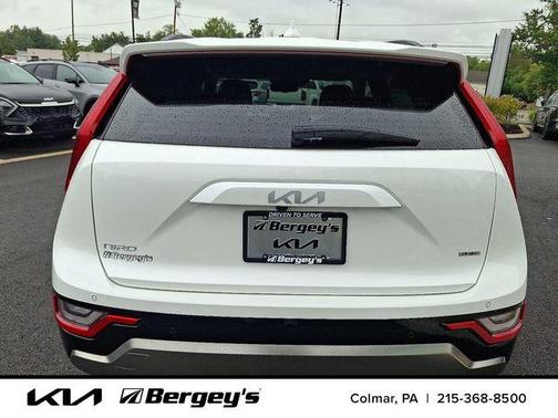 2024 Kia Niro Touring