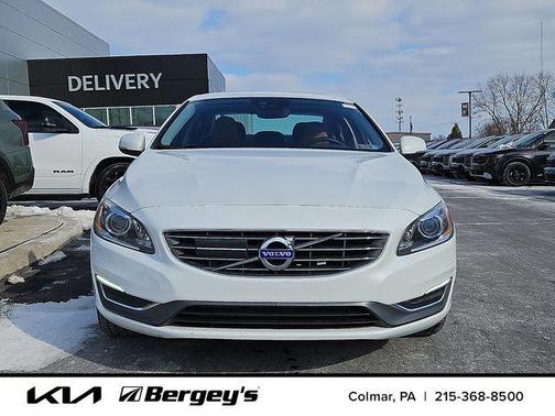 2017 Volvo S60 Inscription T5 Platinum