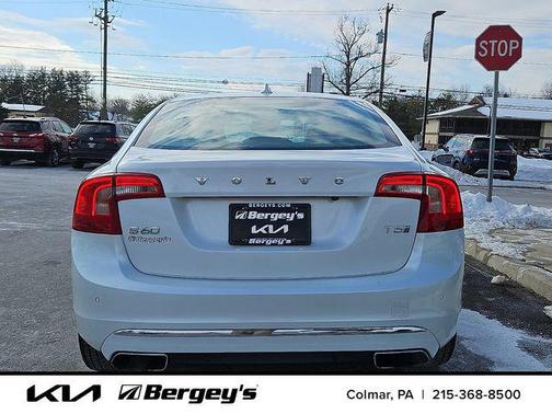 2017 Volvo S60 Inscription T5 Platinum