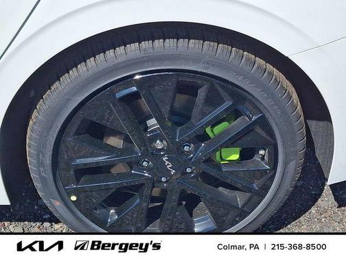 Snow White Pearl 2026 Kia K5 GT