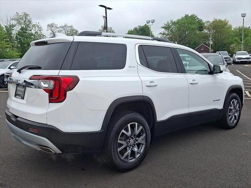 2023 GMC Acadia FWD SLT