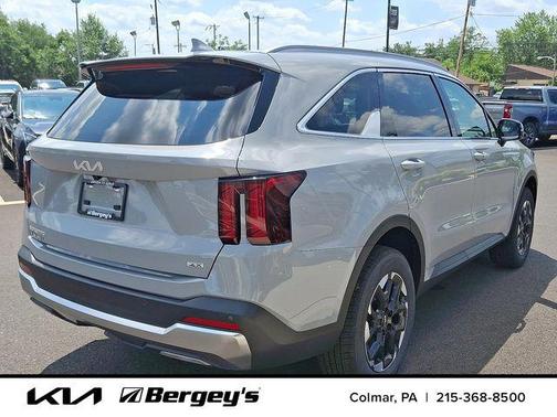 2025 Kia Sorento S