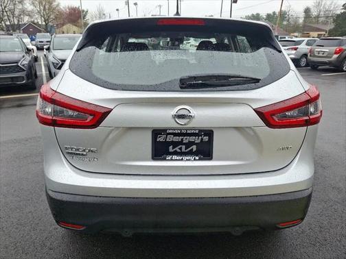 2022 Nissan Rogue Sport S