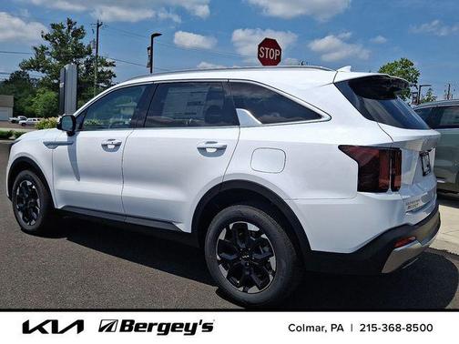 2025 Kia Sorento S