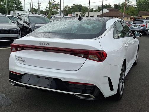 2023 Kia K5 EX