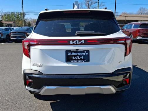 2024 Kia Seltos S