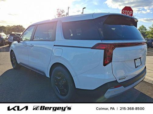 2026 Kia Carnival LXS
