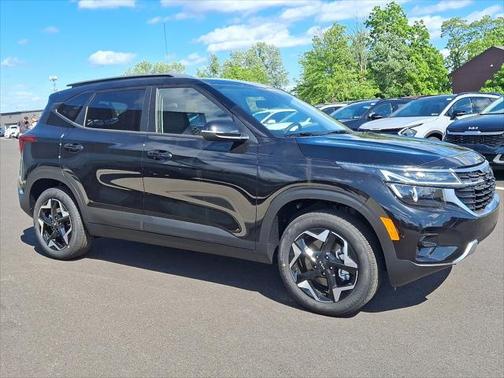 2025 Kia Seltos S