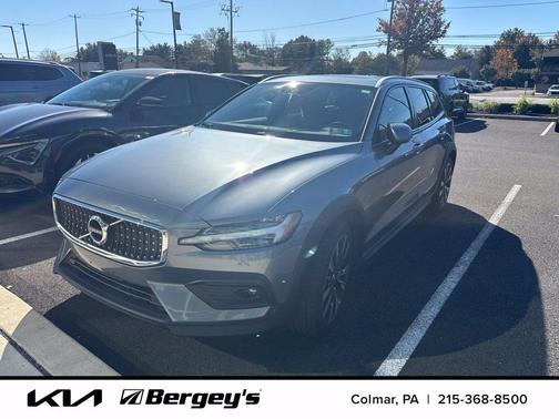 Gray Metallic 2021 Volvo V60 Cross Country T5