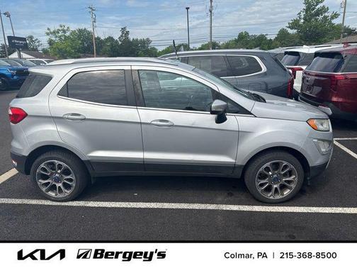 Silver Metallic 2018 Ford EcoSport Titanium