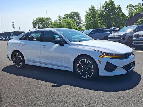 2022 Kia K5 GT-Line