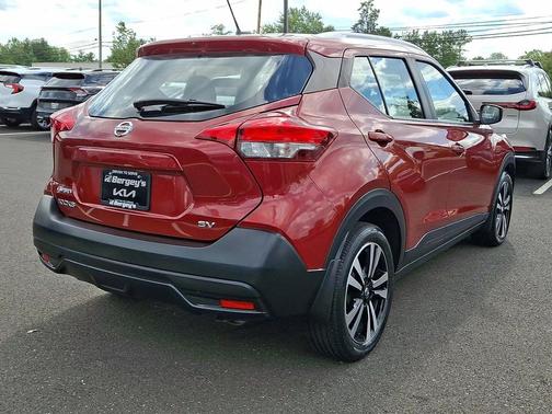 2018 Nissan Kicks SV