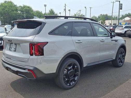 2025 Kia Sorento SX