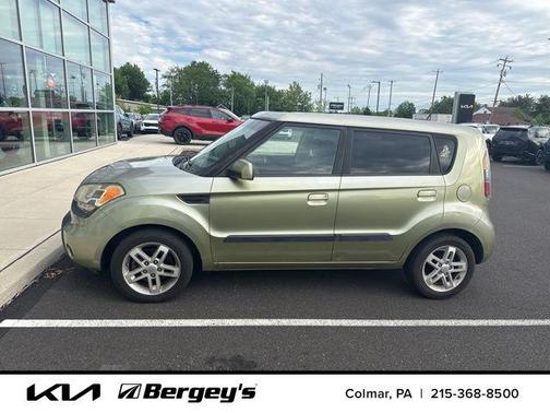 Alien 2010 Kia Soul +